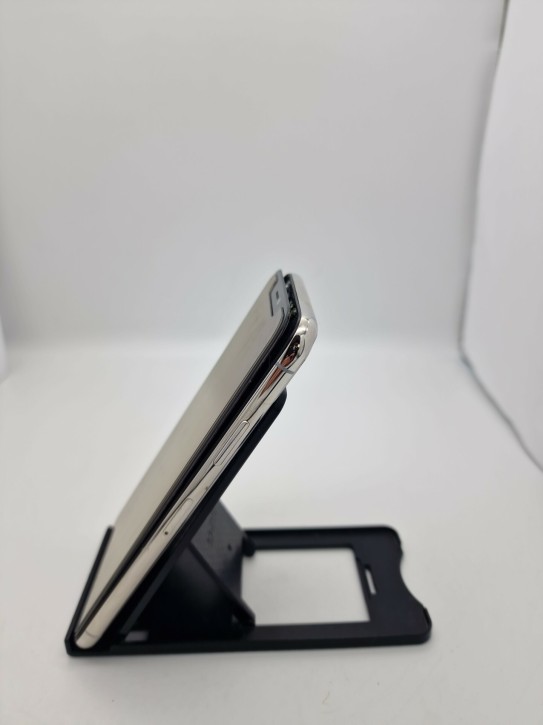 Apple iPhone X 64GB Silver, ohne Simlock, Display defekt