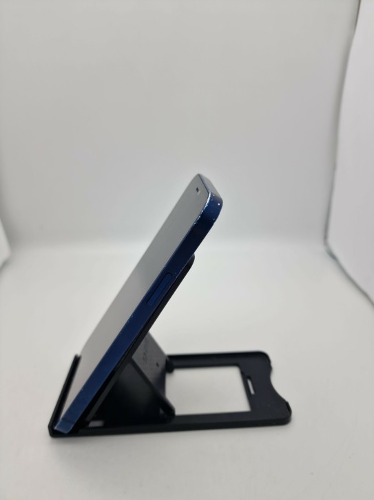 Apple iPhone 12 64GB Blau, Ohne Simlock, Riss Kamera Glas!