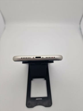 Apple iPhone 11 64GB Weiß, ohne Simlock, Teil defekt!